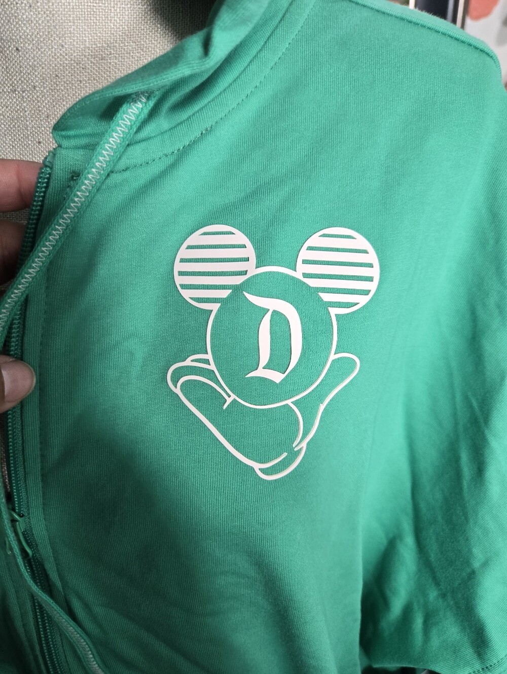 Women Disneyland Varsity Hoodie Green NWT Sz XL - Picture 6 of 12